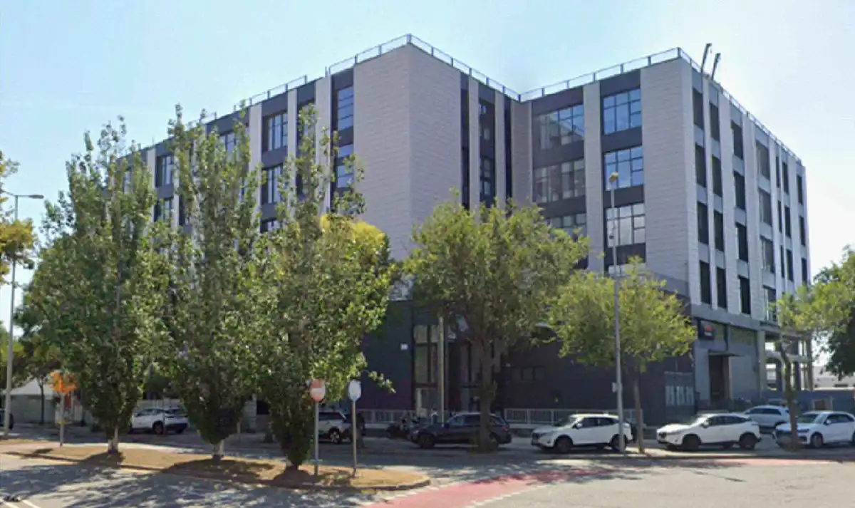 Nave Industrial en L'Hospitalet de Llobregat - Foto 2