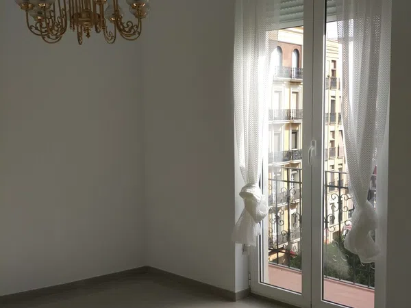 Piso en calle de Cadis, 51 - Foto 4