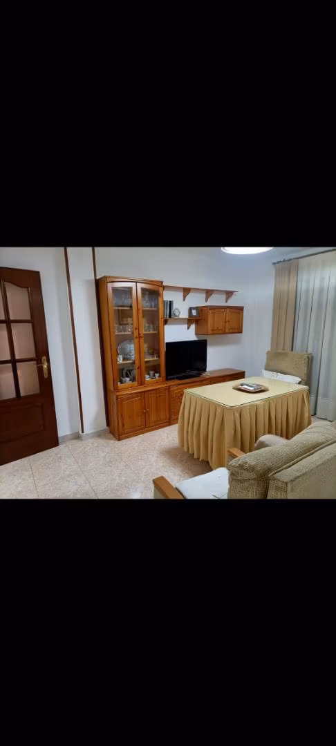 Piso en  Calle Alonso Cano 2