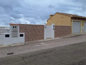 Casa adosada en URBANIZACION CAP BLANC - Foto 1