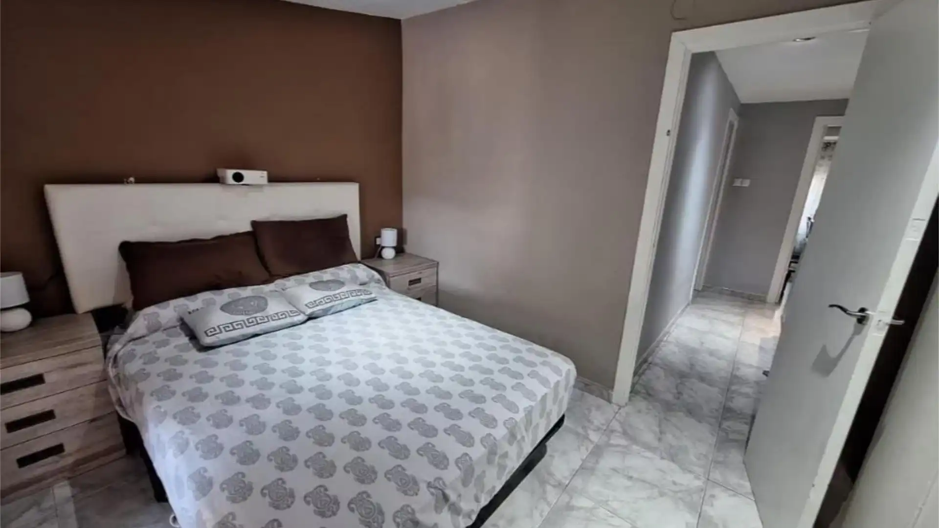 Casa adosada en  Carrer de Còrdova 242 - Foto 18