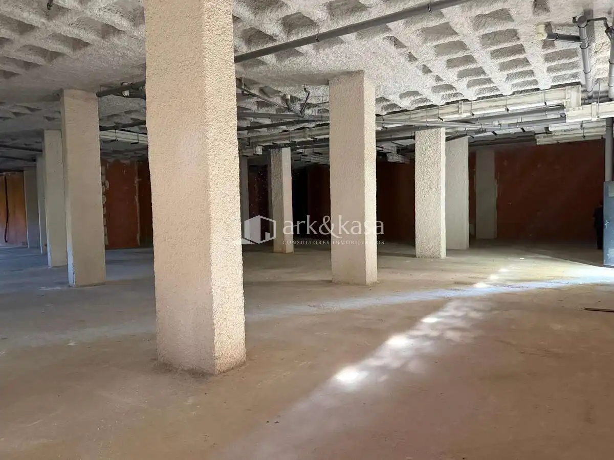Local comercial en  Valencia Capital - Foto 3