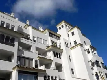 Apartamento en  Avenida Juan Melgarejo 6 - Foto 2