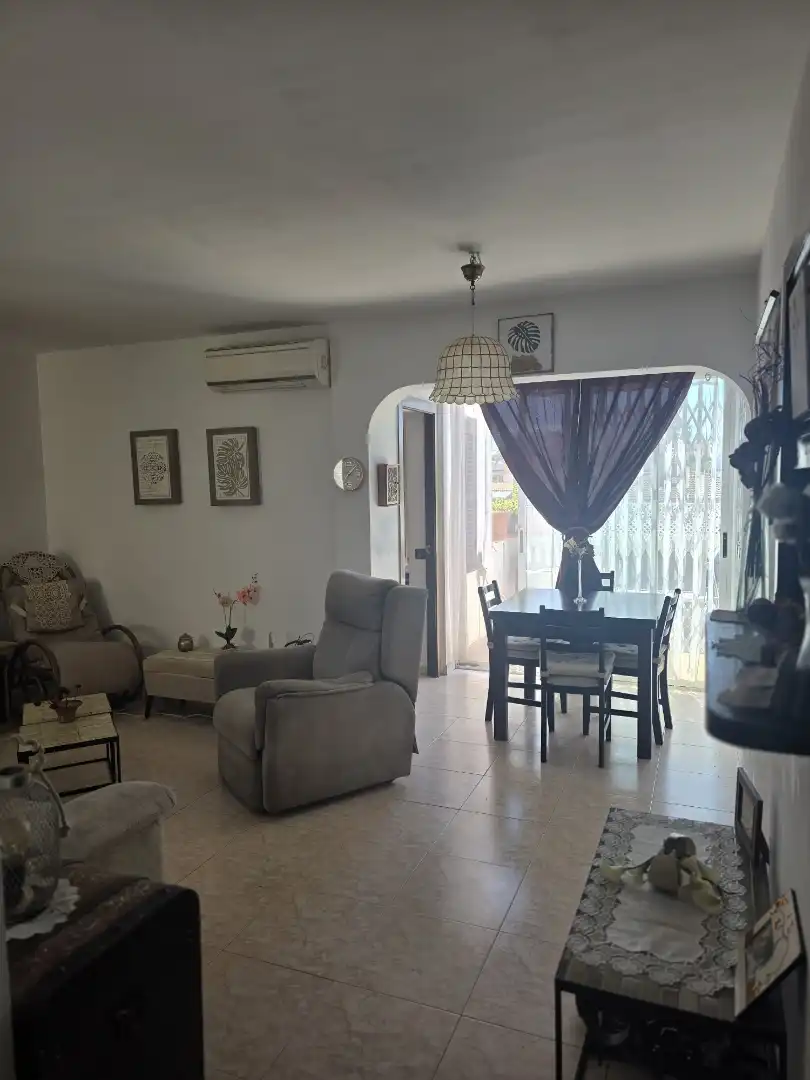 Piso en  Carrer de Saturn 16 - Foto 12