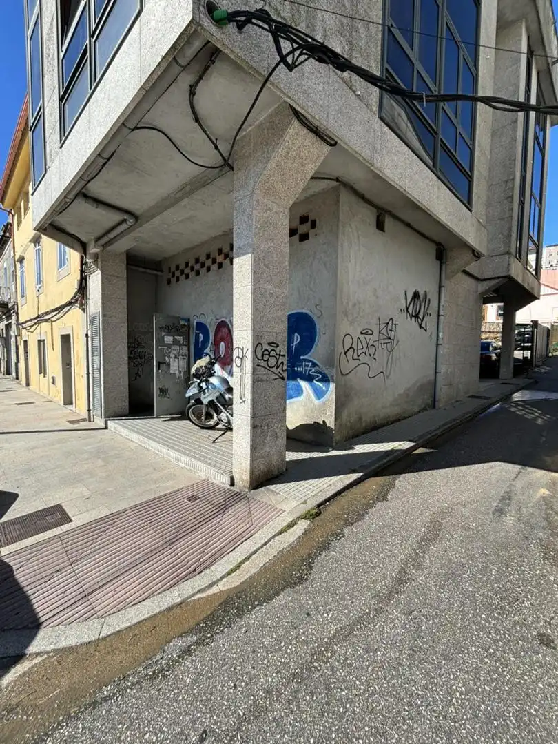 Local comercial en  Avenida de Ramón Nieto 108 - Foto 4