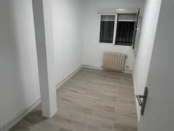 Piso en La Alhóndiga, La Alhóndiga - Foto 3