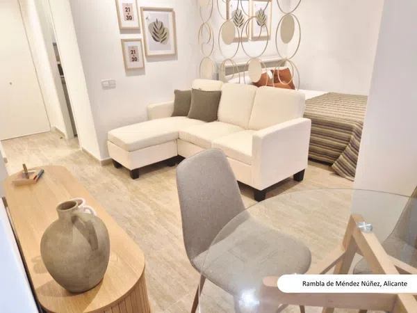 Estudio en Rambla de Méndez Núñez, 43, Centro Tradicional - Foto 10