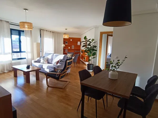 Piso en calle Amsterdam, 12