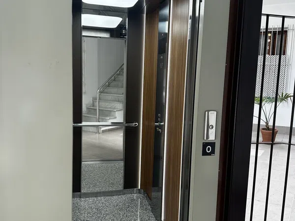 Piso en Calle Obispo Blanco Salcedo, 4, Ciudad Jardín - Foto 5