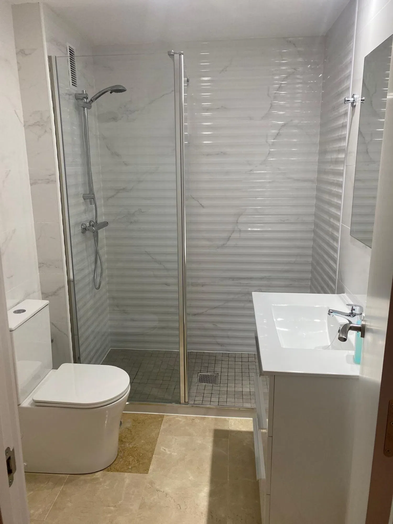 Piso en Barrio Cristo de la Epidemia - Foto 8