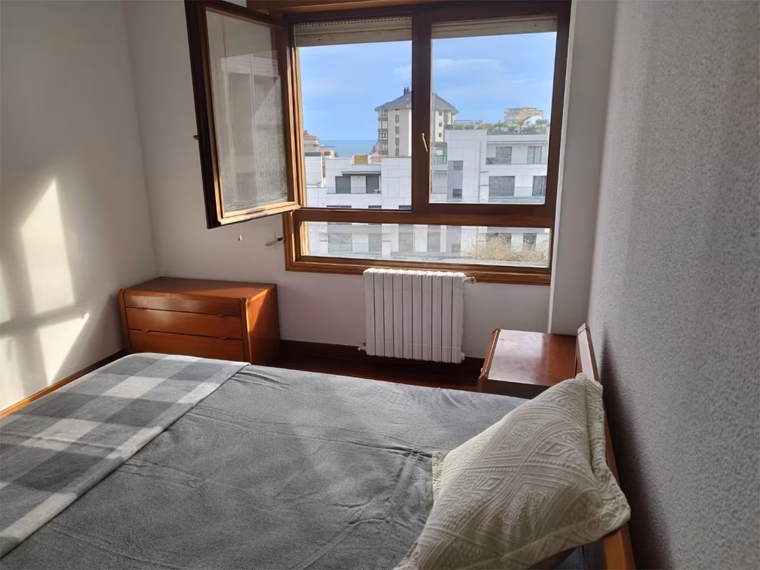 Apartamento en  Avenida de los Castros 33 - Foto 3