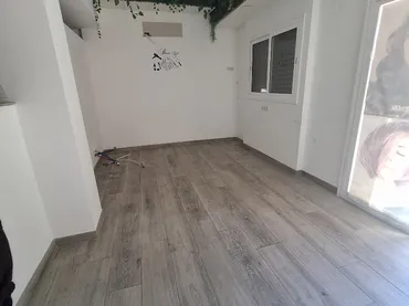 Local comercial en  Carrer del Doctor Robert 166 - Foto 3