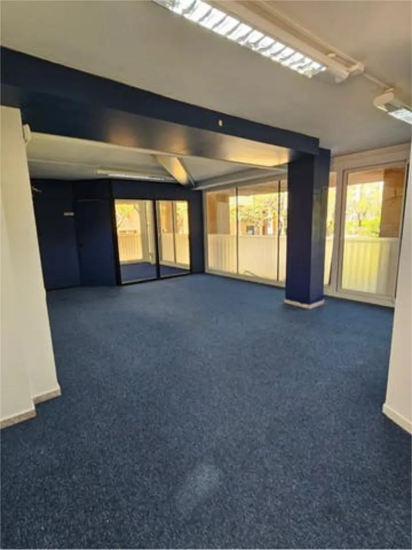 Local comercial en Residencial TV3 - Foto 1