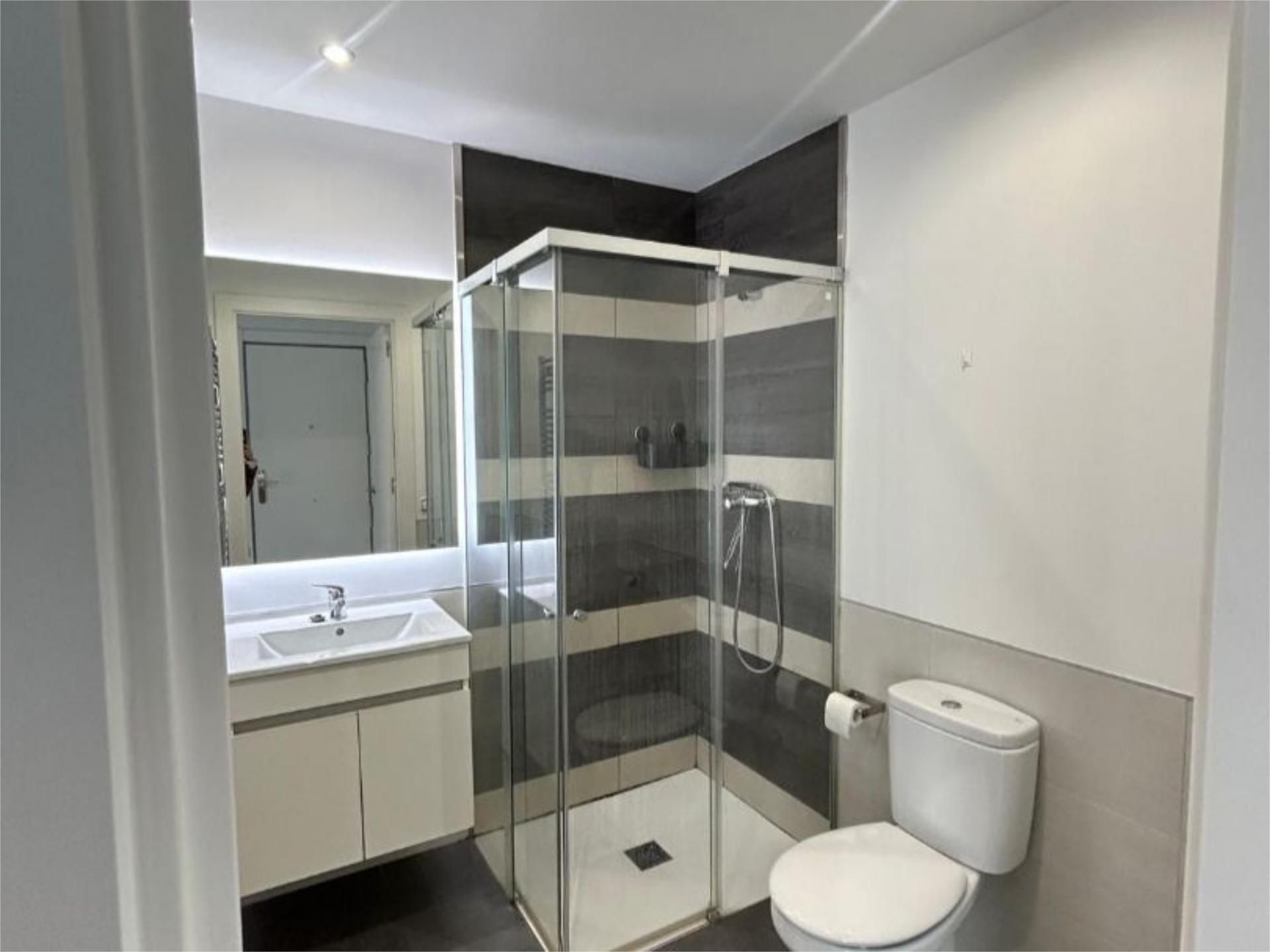 Piso en  Carrer de Francesc Bellapart 10 - Foto 5