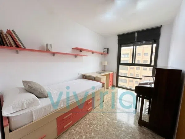 Piso en Calle de l'Art Major de la Seda, Zona Centro, Zona Centro - Foto 4