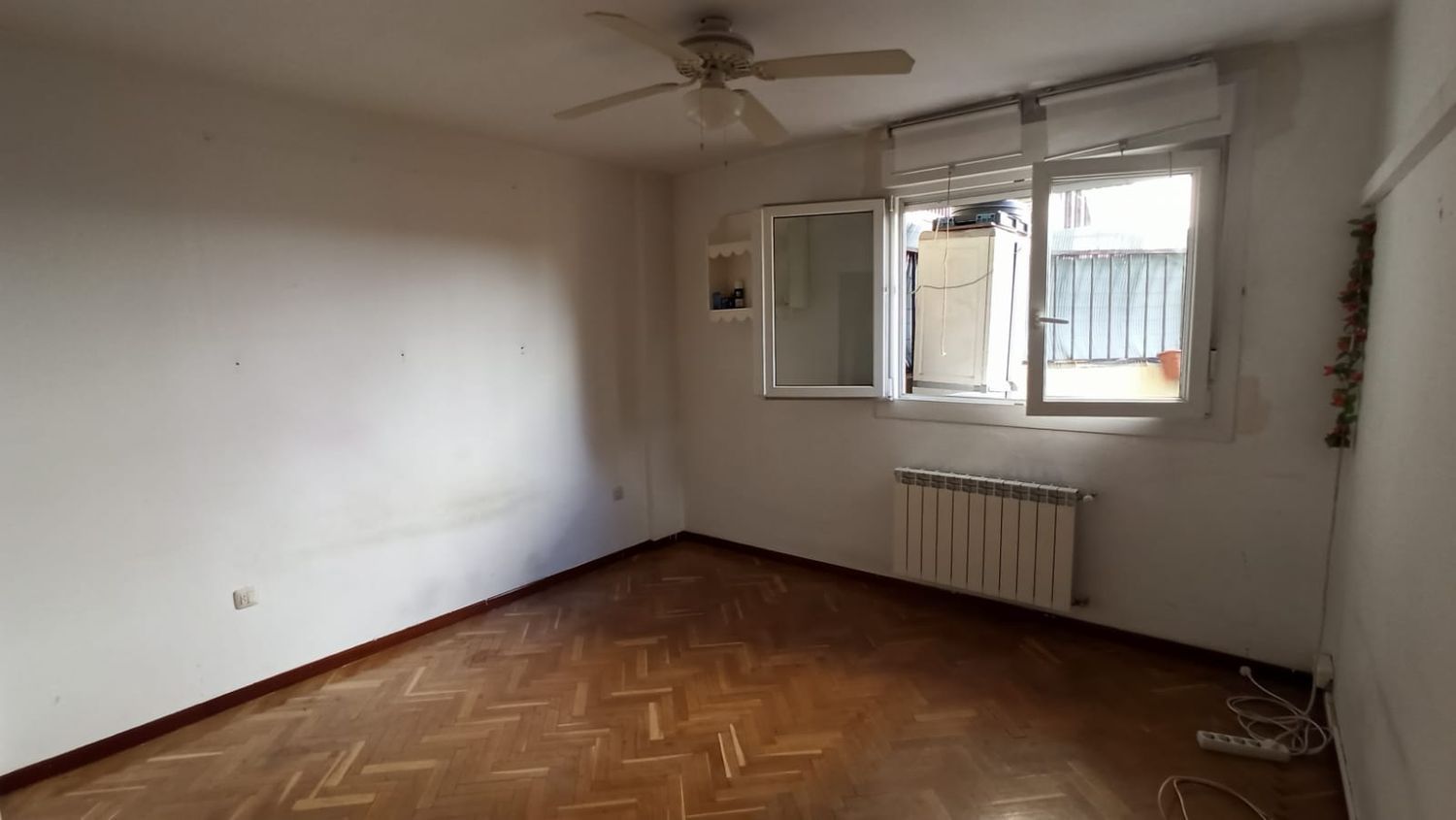 Piso en Barrio Ruiseñores - Foto 4