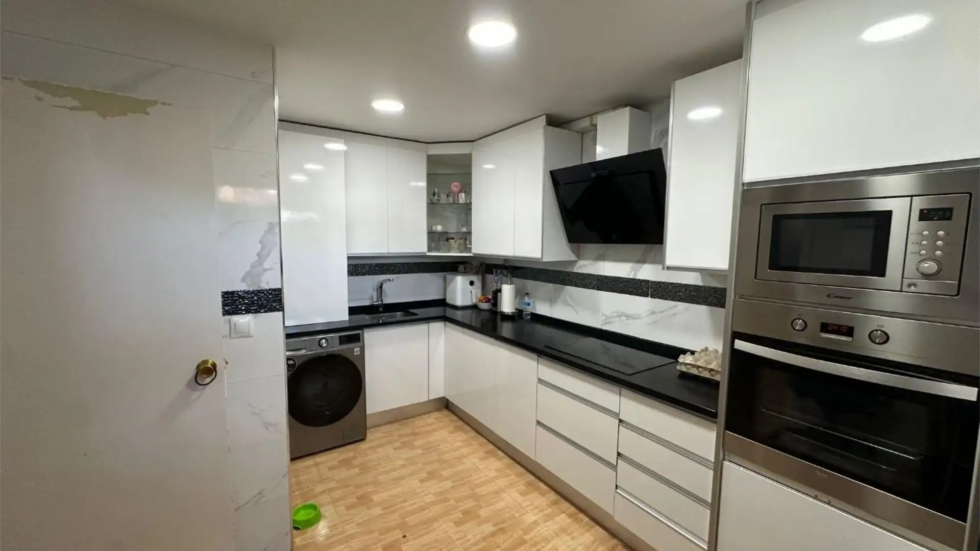 Piso en  Avenida de Rafael Alberti 12 - Foto 23