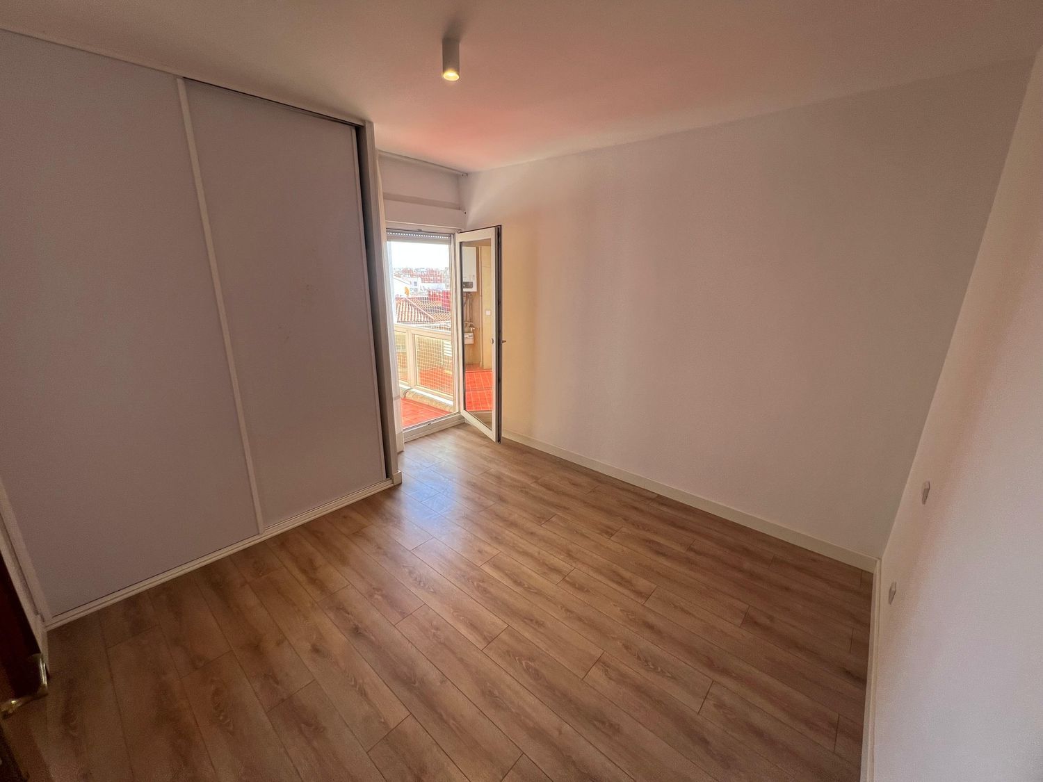 Piso en avenida de Cesáreo Alierta, 23 - Foto 7