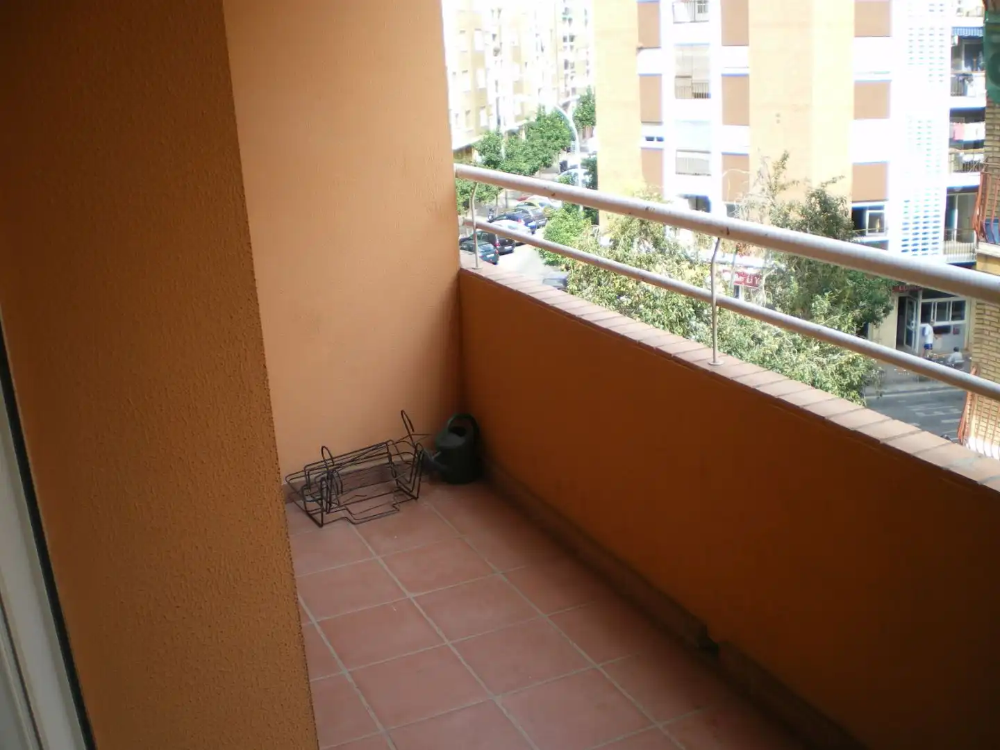 Piso en  Carrer d'Albocàsser 9 - Foto 8