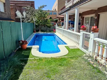 Chalet en  Carretera d'Alcolea del Pinar 88 - Foto 1