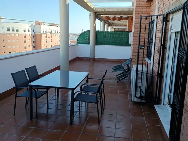 Ático en calle Dinastía Músicos Palatin, 5