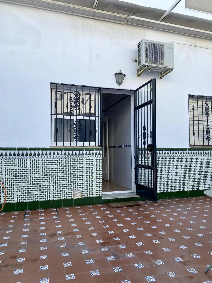 Casa adosada en  Calle Silos 61 - Foto 3