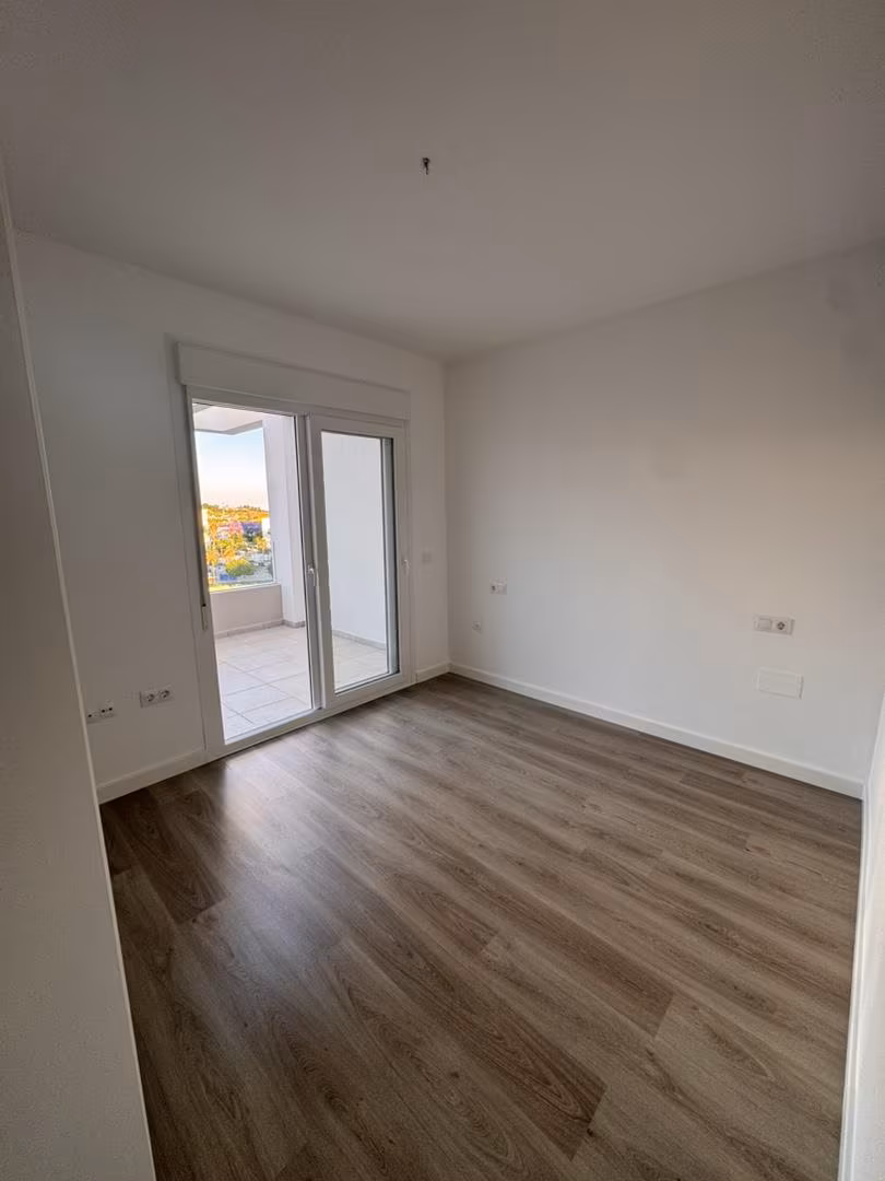 Piso en  Calle Torrente Ballester 13 - Foto 12