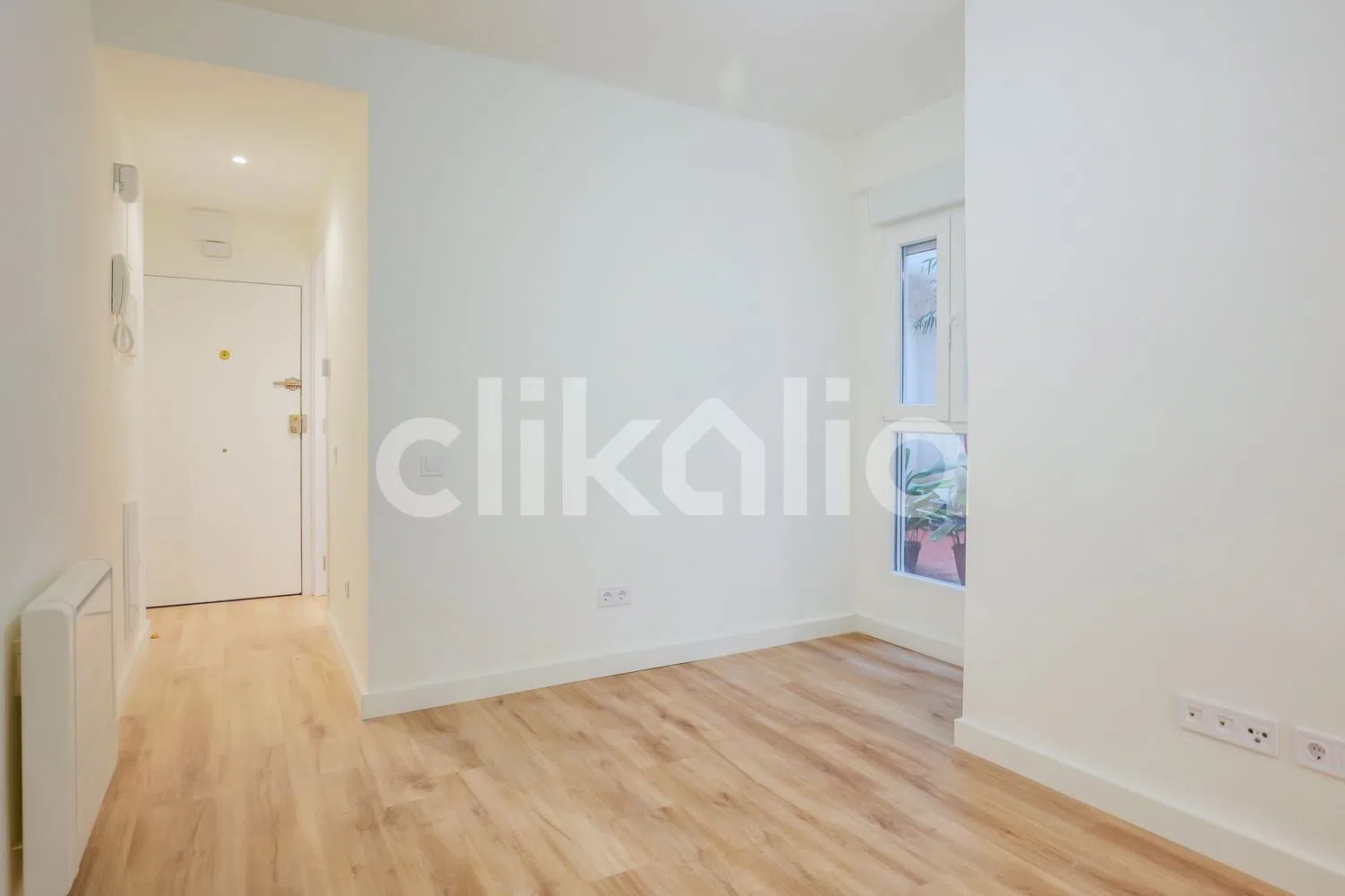 Piso en calle de Sáhara - Foto 4