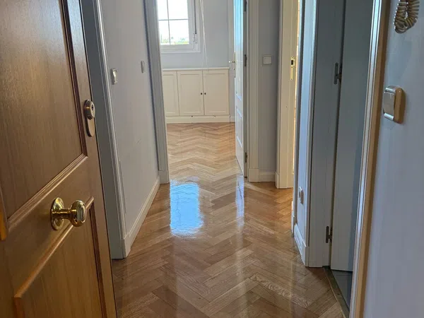 Piso en calle de la Infanta María, 7