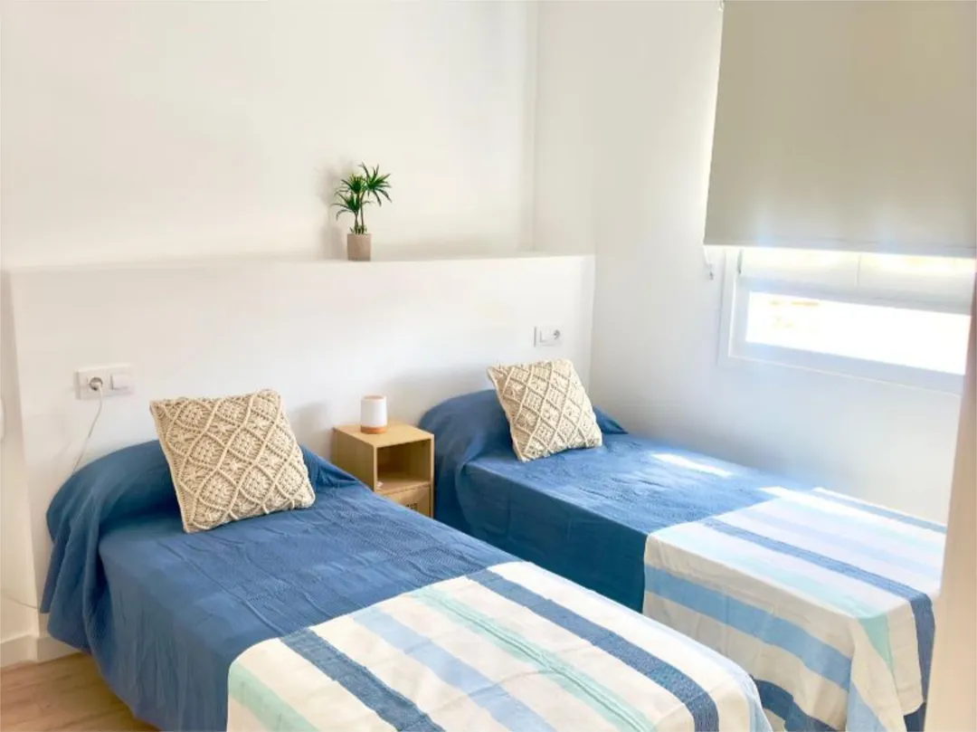 Piso en  Plaça de Miquel Dolç 10 - Foto 10