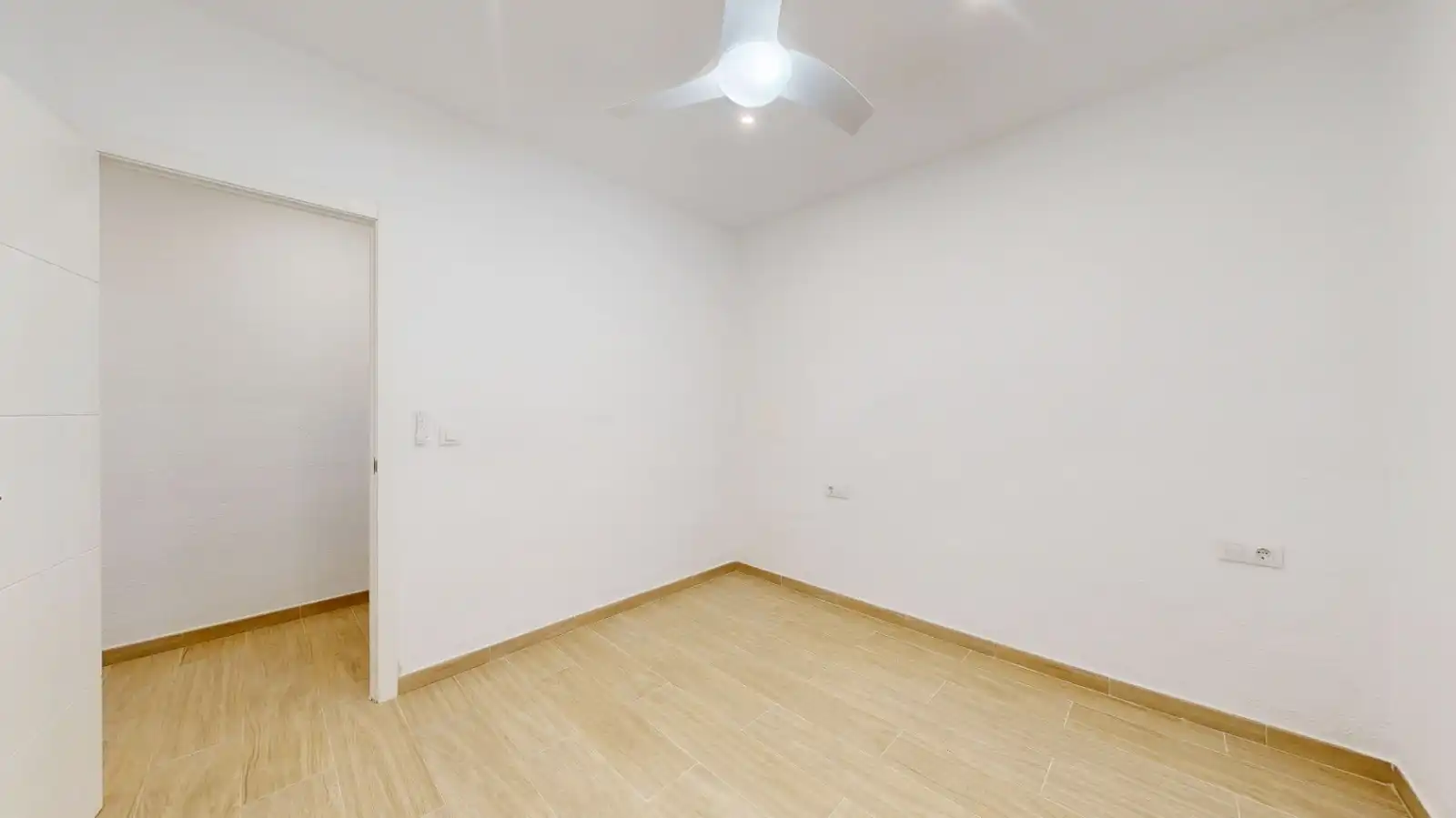 Piso en  Carrer de la Mare de Déu del Sufragi 9 - Foto 11