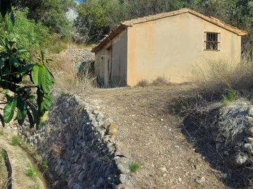 Finca rústica en  Calle La Ofra 19 - Foto 1