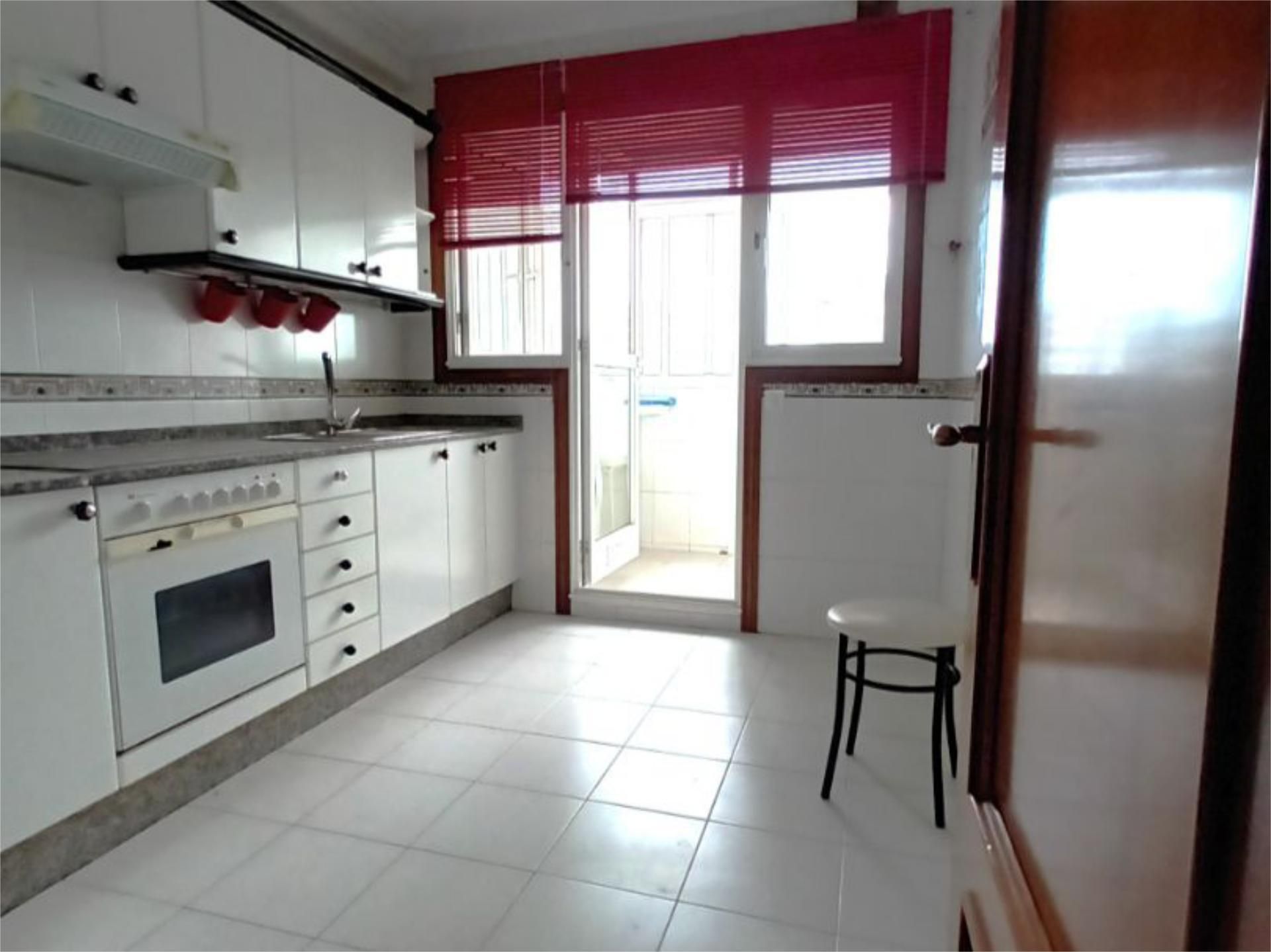 Piso en  Avenida de Castelao 54 - Foto 5