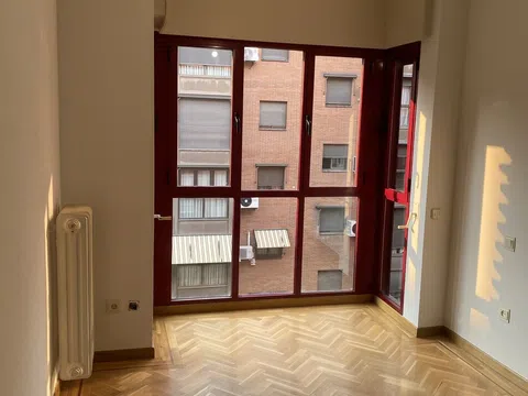 Piso en calle Majuelo, 3