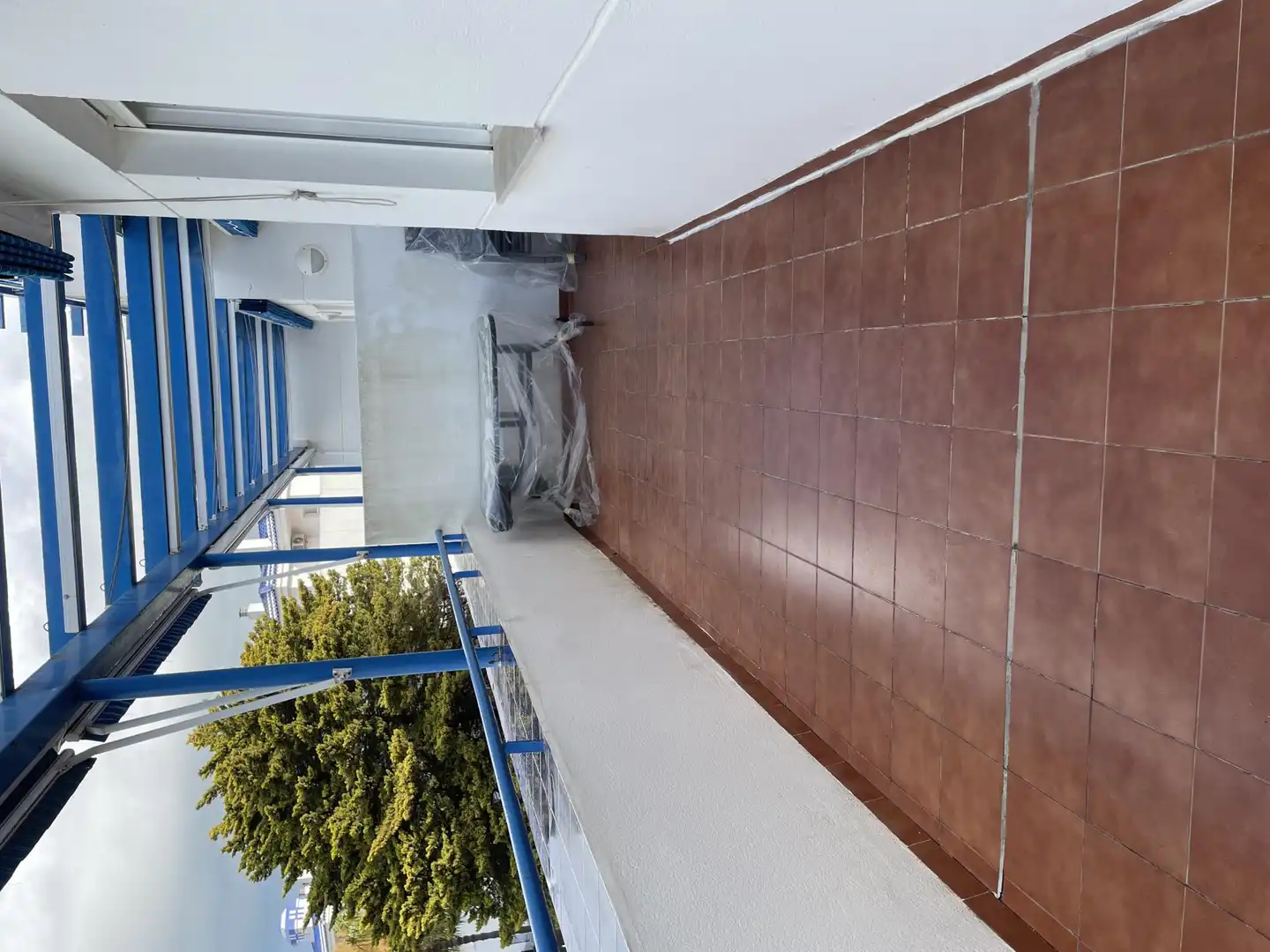 Apartamento en  Avenida Reina Sofía 5 - Foto 5