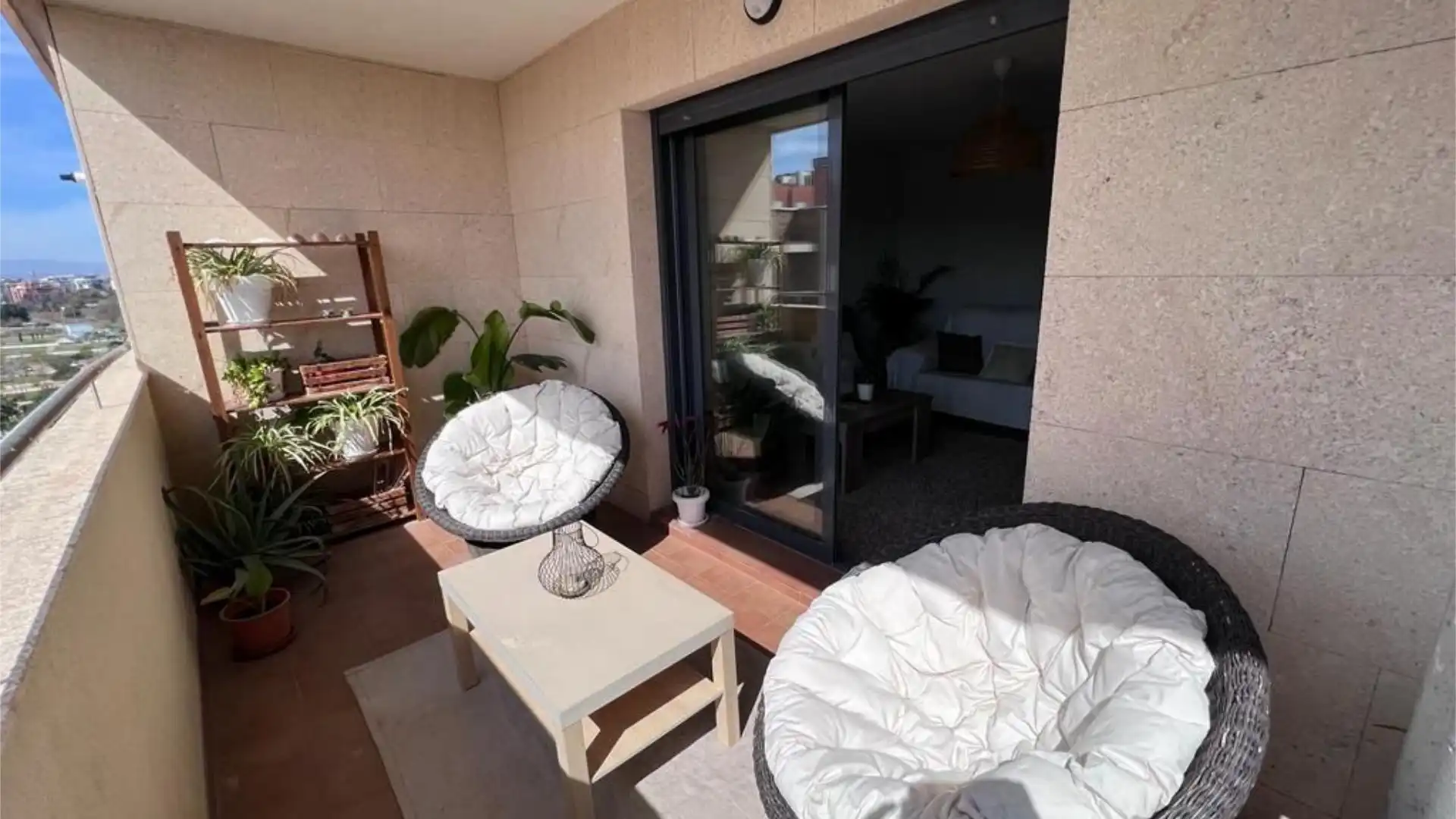 Piso en  Avenida Don Juan de Borbon 98 - Foto 3