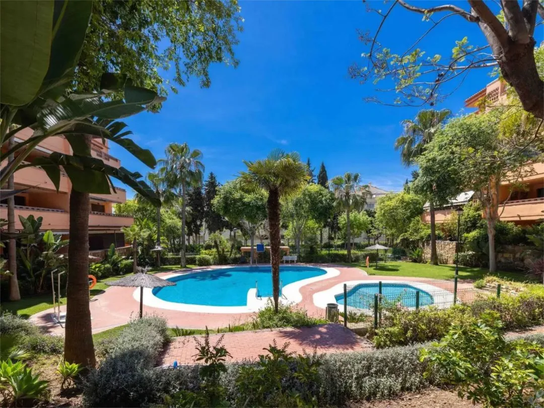 Piso en  Avenida Conde Rudi 2 - Foto 6