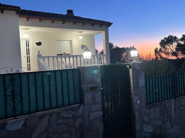 Casa o chalet independiente en Calle Nueva Sierra s/n - Foto 2