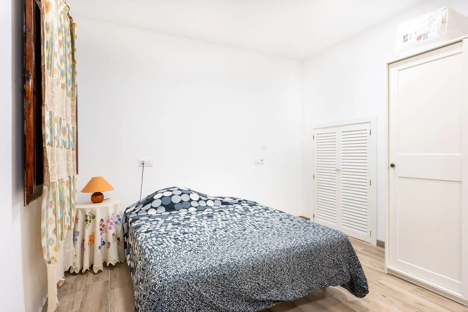 Estudio en plaza de Josep Maria Llompart, 10 - Foto 2