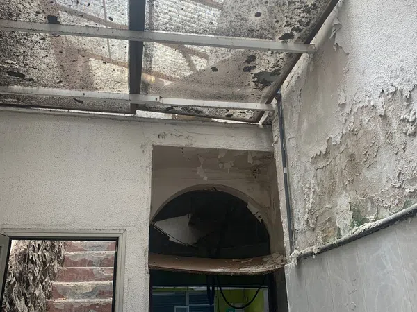 Casa independiente en calle Reyes Católicos, 13 - Foto 2