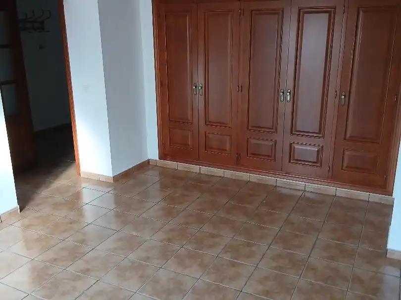 Chalet en  Avenida Reyes Católicos 71 - Foto 3