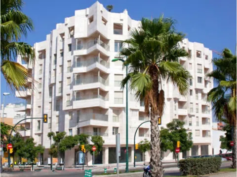 Ático en paseo Maritimo Antonio Machado, 28