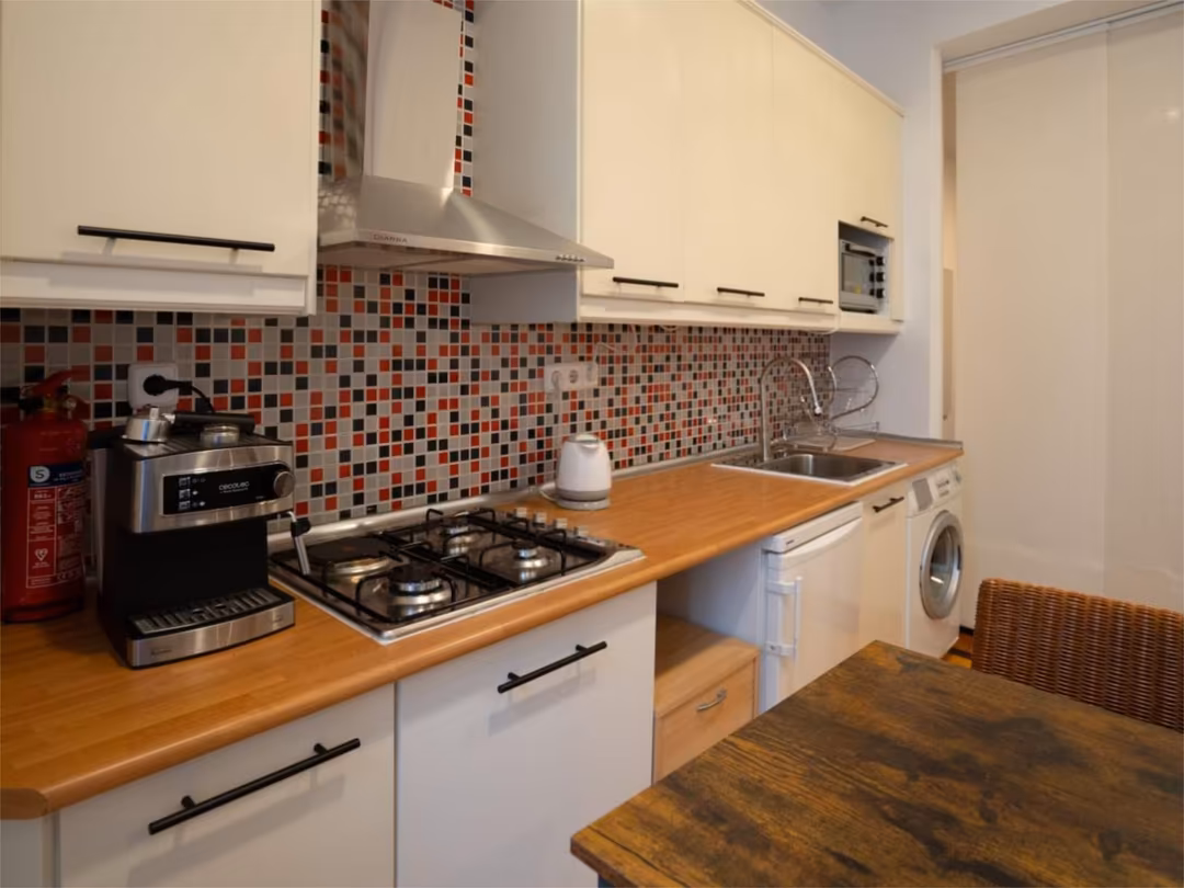 Piso en  Calle de las Huertas 13 - Foto 4