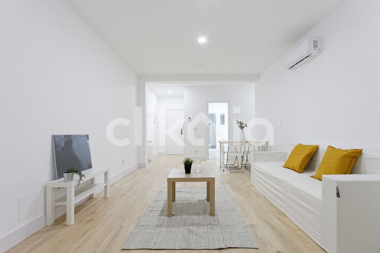 Piso en calle de Trafalgar - Foto 11