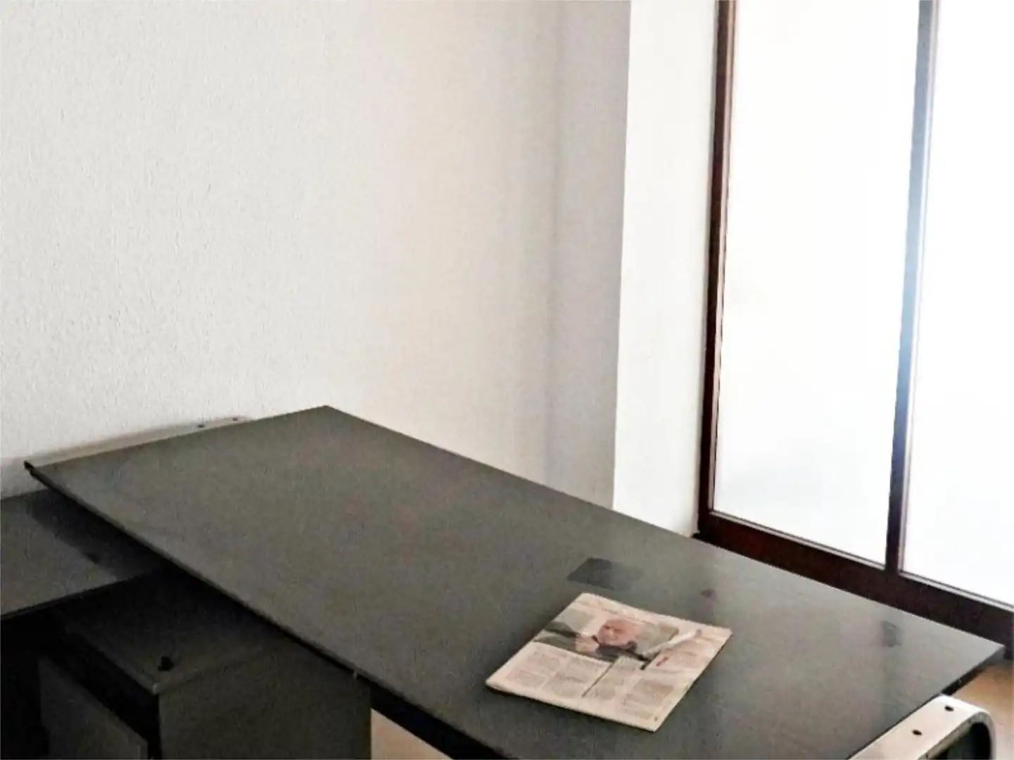Local comercial en  Carrer d'Àngel Guimerà 146 - Foto 4