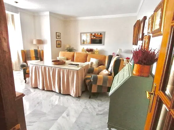 Piso en calle Historiador Manuel Salcines, 1