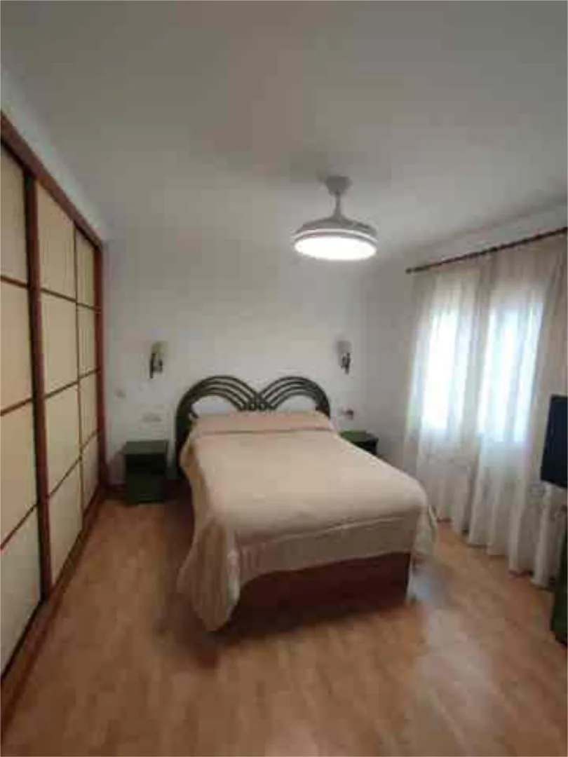 Casa adosada en los Àlamos - Foto 9