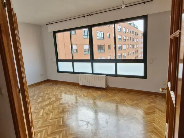 Piso en calle del Comercio, 8