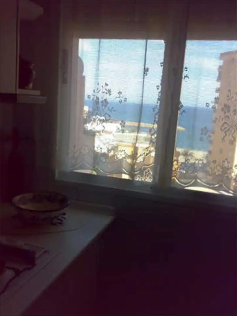 Apartamento en puerto deportivo - Foto 6