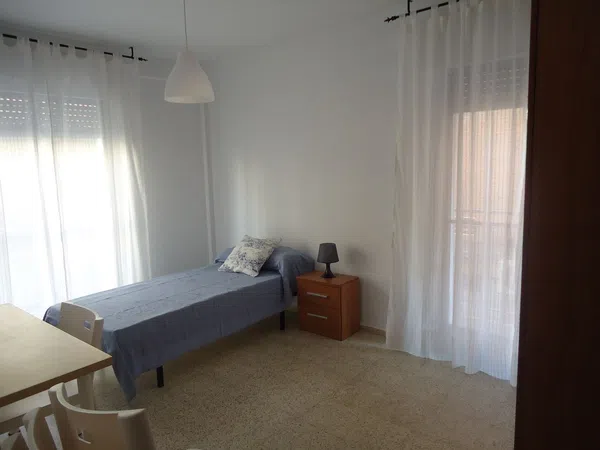 Piso en Calle luis ponce de león, 1, Huerta de la Reina - Foto 1